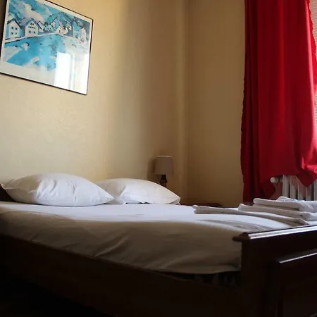 Guest Guest house *